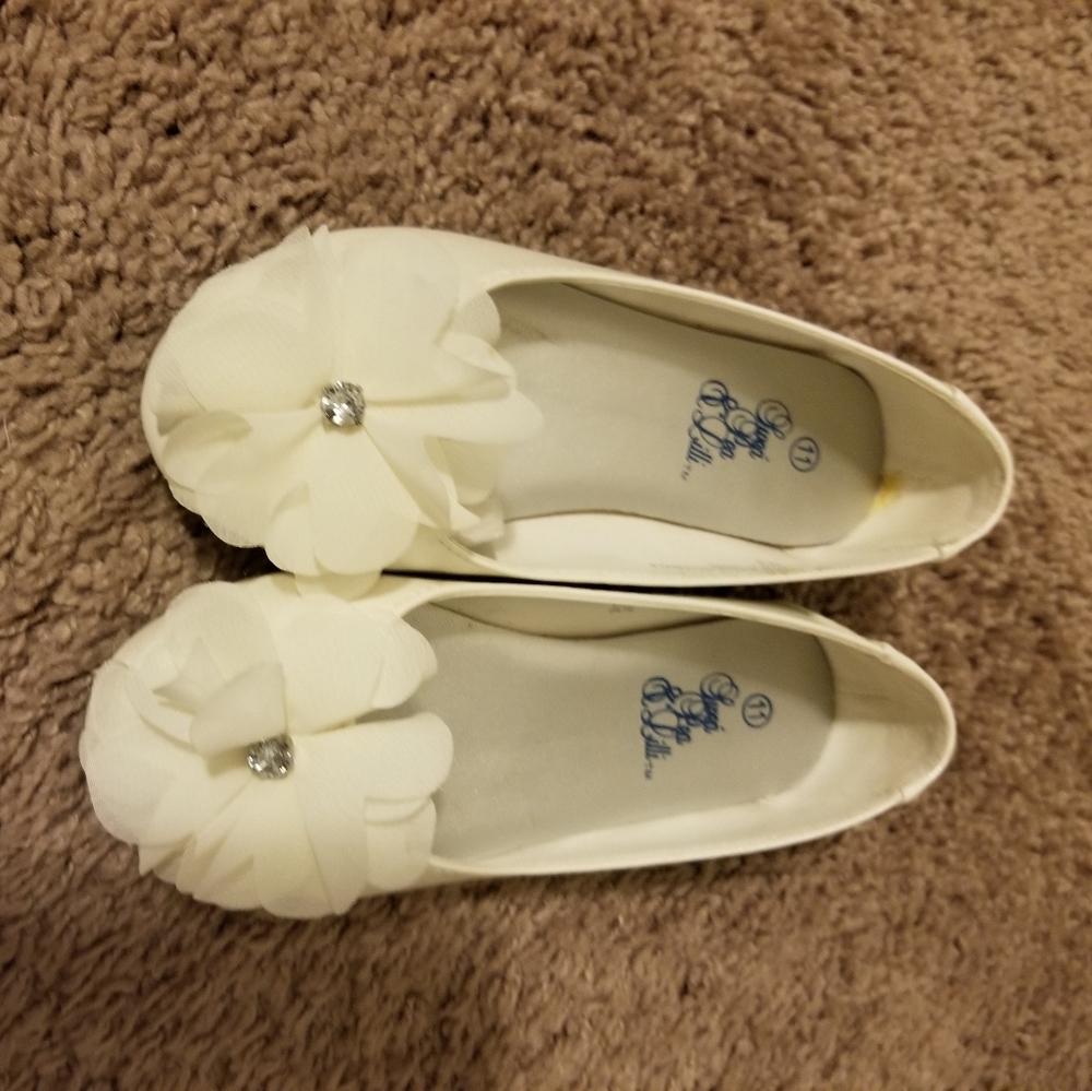 Little girls dress shoes